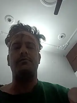 MAGNETICDADDY8 online show from March 17, 3:29 pm