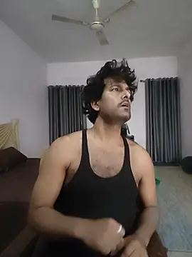 MAGNETICDADDY8 online show from March 29, 9:20 am