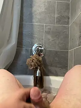 Snapshot of Ucsamiam chatting on December 19, 10:28 pm Ucsamiam online show from December 19, 10:28 pm