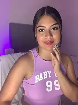 Julii- online show from February 23, 8:44 pm