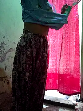 Snapshot of 124pakhi chatting on February 5, 5:01 am 124pakhi online show from February 5, 5:01 am