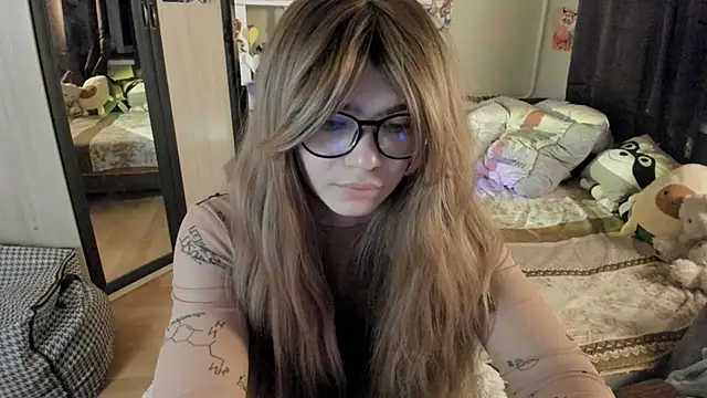 alexiamaleax online show from May 15, 9:22 pm