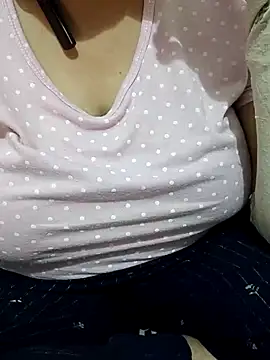 mallupriyapriya online show from February 9, 7:23 am