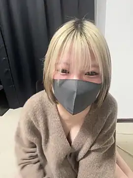 Hikaru-chan online show from January 17, 10:45 pm