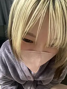 Hikaru-chan online show from January 31, 10:10 pm