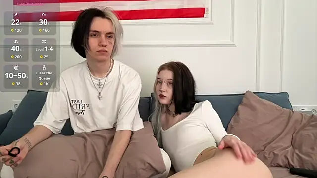 Snapshot of VeryRare_TwinS chatting on March 26, 2:39 am VeryRare TwinS online show from March 26, 2:39 am