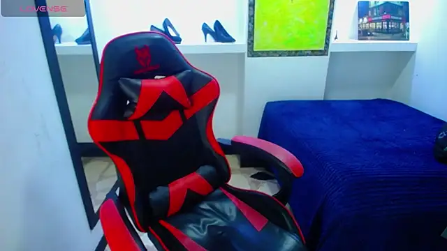 Anniee x online show from January 8, 11:43 am