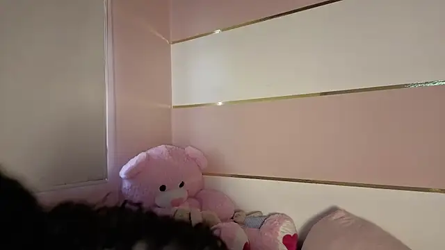 Charlotte  Miller online show from November 4, 11:31 am