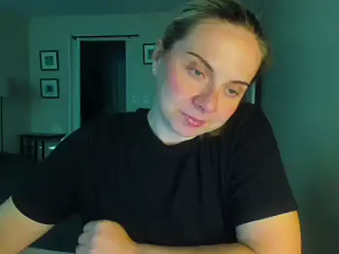 HappyIva online show from September 24, 3:59 pm