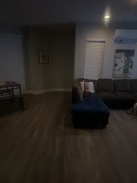 Snapshot of sunnyymonnay chatting on March 14, 11:15 am sunnyymonnay online show from March 14, 11:15 am