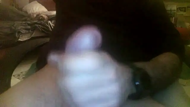 Snapshot of Patrickhound chatting on January 9, 1:52 am Patrickhound online show from January 9, 1:52 am