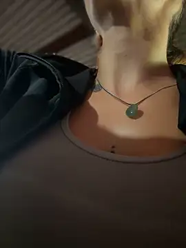 Samantha bigboobs online show from May 5, 3:31 pm