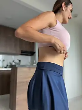 Samantha bigboobs online show from May 8, 9:20 pm