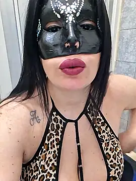 desyree89 online show from December 19, 4:30 am