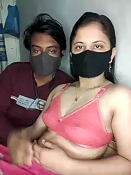 Snapshot of Hot_Nila chatting on January 30, 3:00 am Hot Nila online show from January 30, 3:00 am