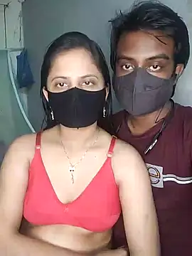 Snapshot of Hot_Nila chatting on February 3, 5:14 pm Hot Nila online show from February 3, 5:14 pm