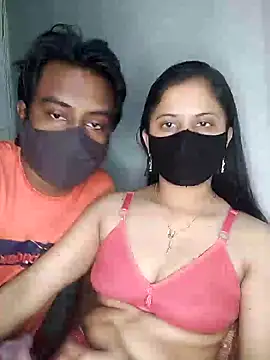 Snapshot of Hot_Nila chatting on February 12, 3:07 am Hot Nila online show from February 12, 3:07 am