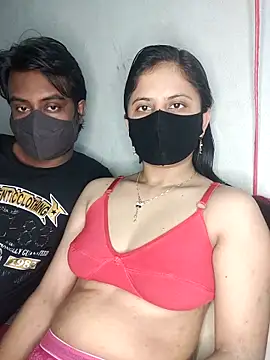 Snapshot of Hot_Nila chatting on February 18, 2:38 am Hot Nila online show from February 18, 2:38 am