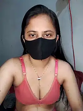 Snapshot of Hot_Nila chatting on March 13, 3:33 am Hot Nila online show from March 13, 3:33 am