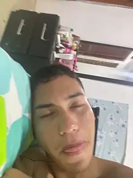 Snapshot of elflalope chatting on February 20, 10:37 pm elflalope online show from February 20, 10:37 pm