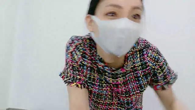 Snapshot of Mary-JP chatting on October 11, 5:50 am Mary-JP online show from October 11, 5:50 am