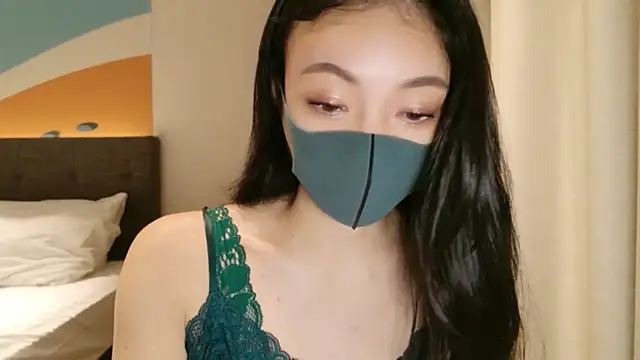 Snapshot of Mary-JP chatting on December 16, 11:37 am Mary-JP online show from December 16, 11:37 am