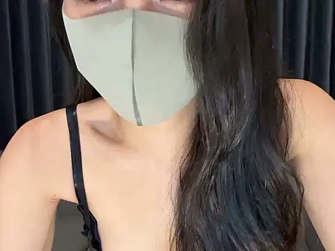 Snapshot of Mary-JP chatting on February 10, 11:14 am Mary-JP online show from February 10, 11:14 am