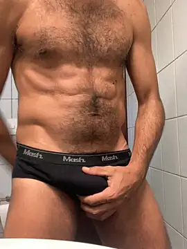 Snapshot of JoaoLenhador chatting on February 16, 3:05 pm JoaoLenhador online show from February 16, 3:05 pm