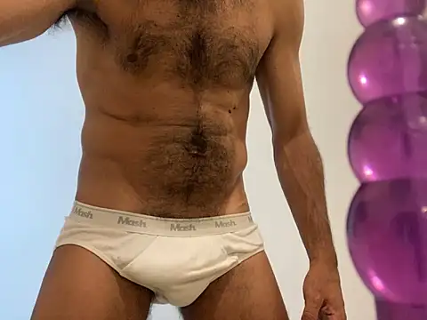 Snapshot of JoaoLenhador chatting on February 19, 2:55 am JoaoLenhador online show from February 19, 2:55 am