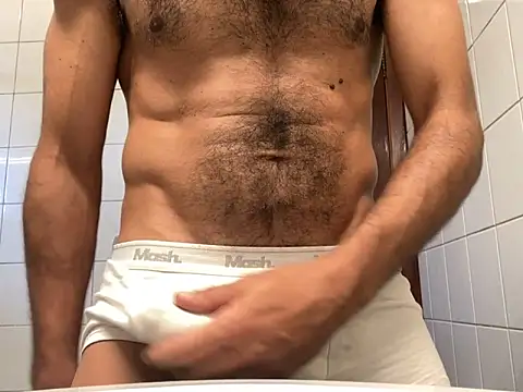 Snapshot of JoaoLenhador chatting on February 21, 3:21 pm JoaoLenhador online show from February 21, 3:21 pm