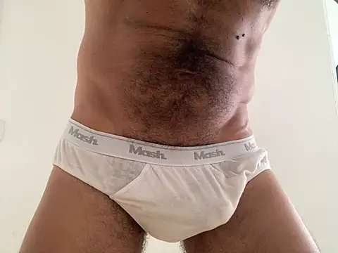 Snapshot of JoaoLenhador chatting on March 3, 7:28 pm JoaoLenhador online show from March 3, 7:28 pm