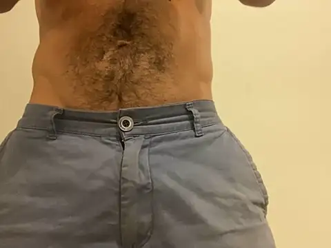 Snapshot of JoaoLenhador chatting on March 11, 1:05 am JoaoLenhador online show from March 11, 1:05 am