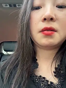 Snapshot of SSSniang- chatting on January 29, 12:45 pm SSSniang- online show from January 29, 12:45 pm