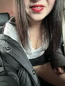 Snapshot of SSSniang- chatting on February 3, 2:47 am SSSniang- online show from February 3, 2:47 am