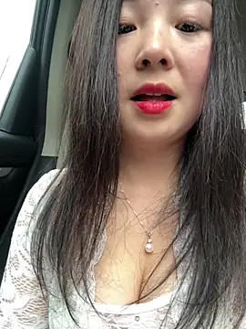 Snapshot of SSSniang- chatting on February 8, 7:48 am SSSniang- online show from February 8, 7:48 am