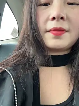 Snapshot of SSSniang- chatting on March 21, 5:43 am SSSniang- online show from March 21, 5:43 am