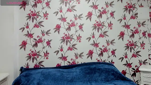 Snapshot of Melida_Milff chatting on January 24, 12:10 pm Melida Milff online show from January 24, 12:10 pm