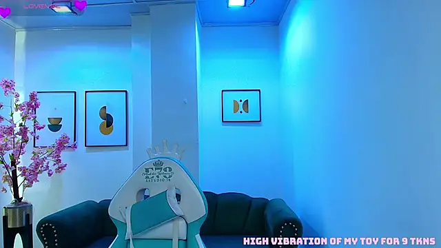 Snapshot of Arianna_sweeet chatting on October 12, 3:38 am Arianna sweeet online show from October 12, 3:38 am