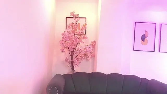 Snapshot of Arianna_sweeet chatting on March 10, 4:06 am Arianna sweeet online show from March 10, 4:06 am