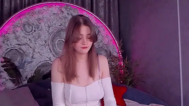 Snapshot of VITA_TESS chatting on January 31, 1:45 pm VITA TESS online show from January 31, 1:45 pm