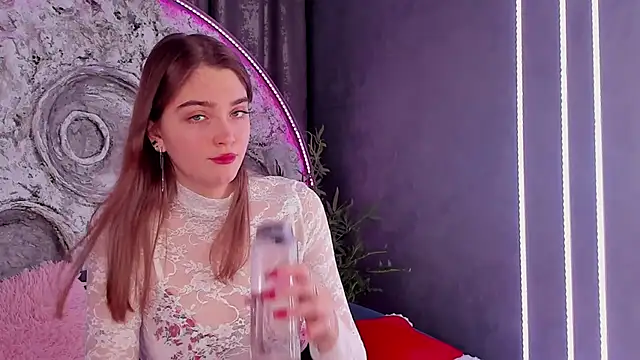 Snapshot of VITA_TESS chatting on March 13, 12:02 pm VITA TESS online show from March 13, 12:02 pm