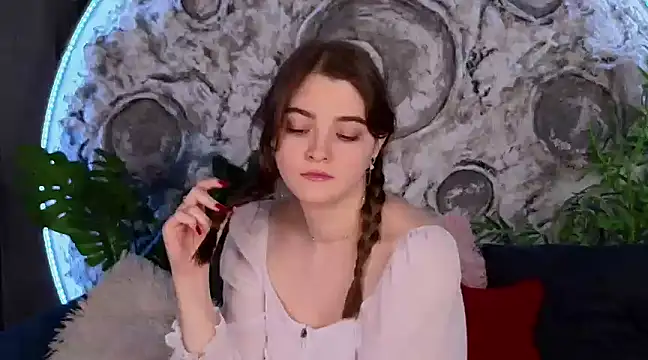 Snapshot of VITA_TESS chatting on March 17, 3:29 pm VITA TESS online show from March 17, 3:29 pm