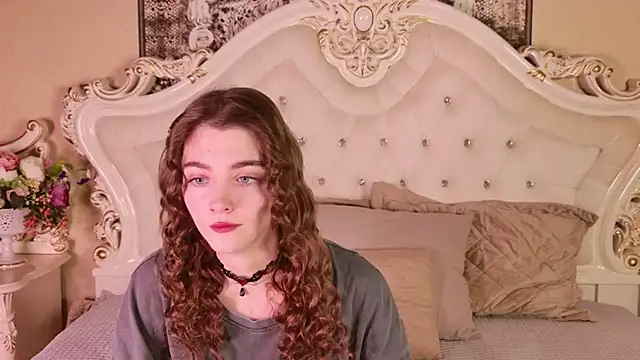 Snapshot of VITA_TESS chatting on October 7, 10:01 am VITA TESS online show from October 7, 10:01 am