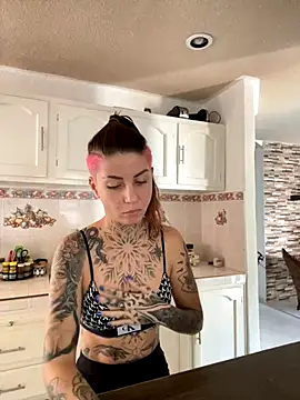 Izy cute  online show from November 18, 5:17 pm