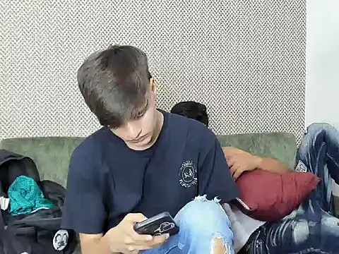 Snapshot of jhoseth_sexxx18 chatting on January 16, 1:58 pm jhoseth sexxx18 online show from January 16, 1:58 pm