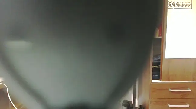 Snapshot of loirascorpio chatting on February 13, 5:01 pm loirascorpio online show from February 13, 5:01 pm