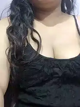 Snapshot of BigAssSarah chatting on January 7, 10:08 pm BigAssSarah online show from January 7, 10:08 pm