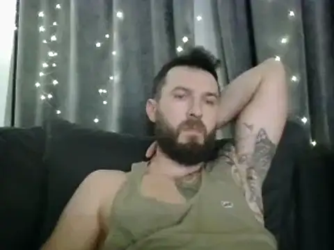 Snapshot of realdilf chatting on January 14, 6:49 pm realdilf online show from January 14, 6:49 pm