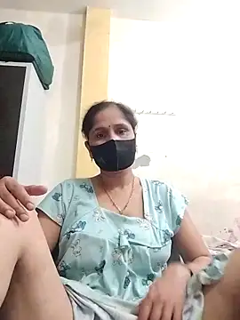 priyancyfun online show from April 11, 4:39 am