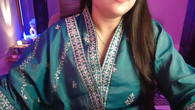 Mitikaa online show from November 7, 1:55 pm